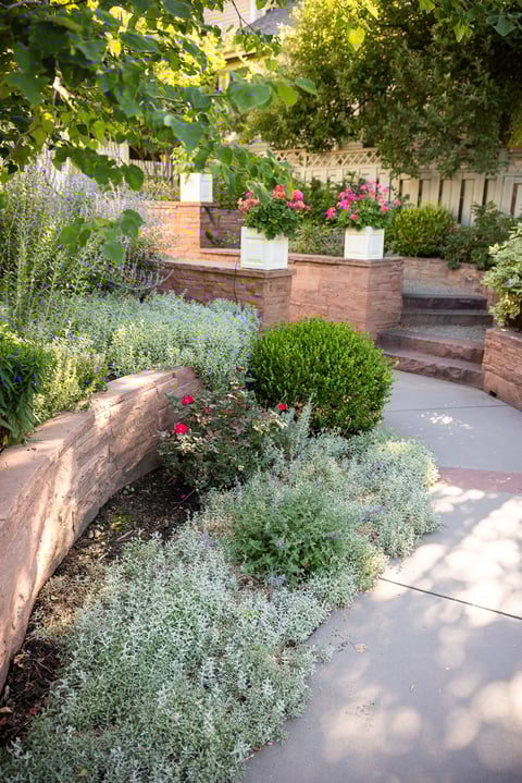 residential landscape design retainer walls and landscape beds